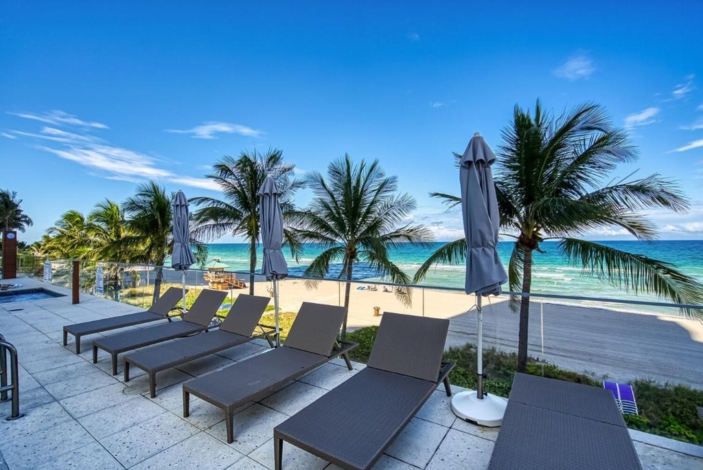 18911 Collins Avenue - Photo 3