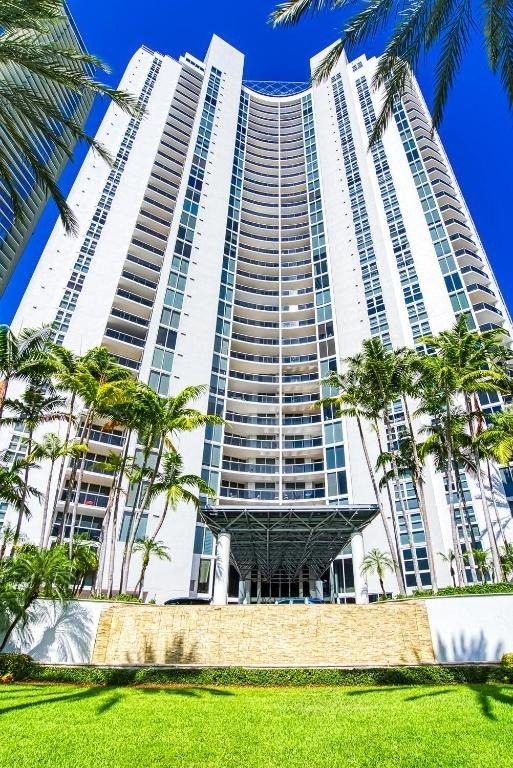 18911 Collins Avenue - Photo 82