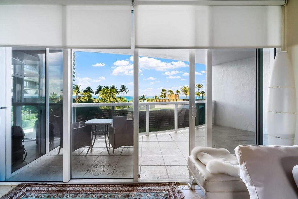 18911 Collins Avenue - Photo 20
