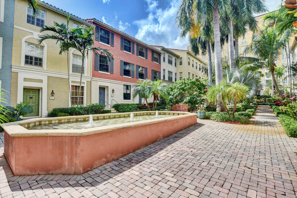580 S Sapodilla Avenue - Photo 20