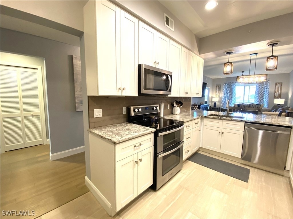 2730 Cypress Trace Circle - Photo 3