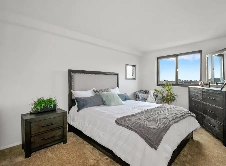7800 E Jefferson Ave - Photo 4