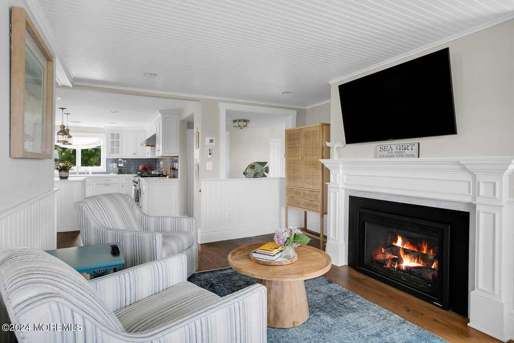 208 Neptune Place - Photo 25