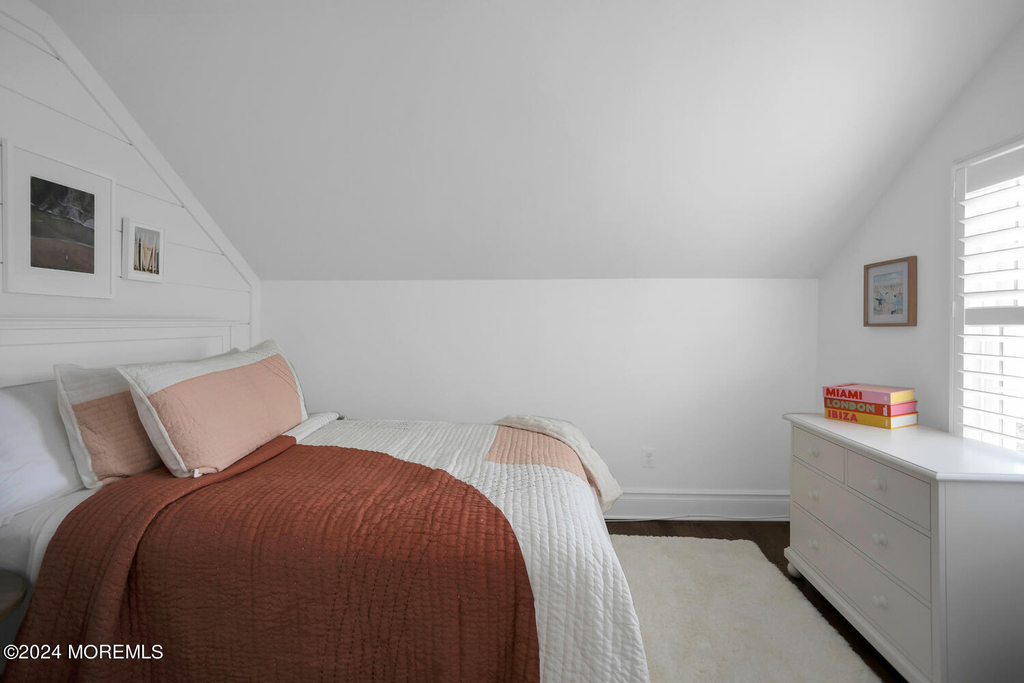208 Neptune Place - Photo 37