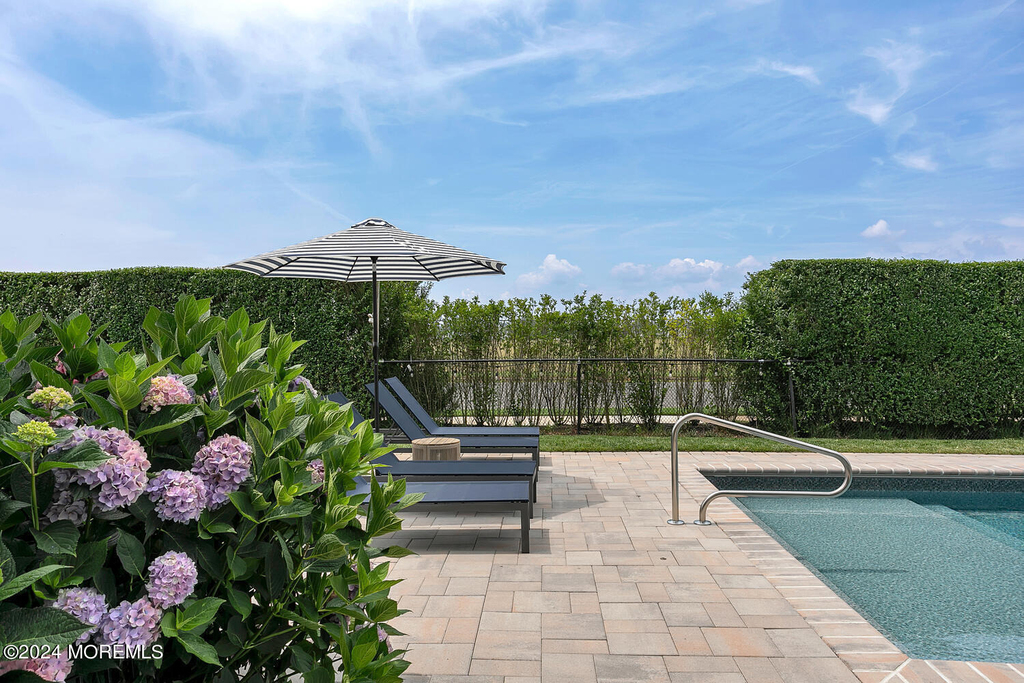 208 Neptune Place - Photo 59