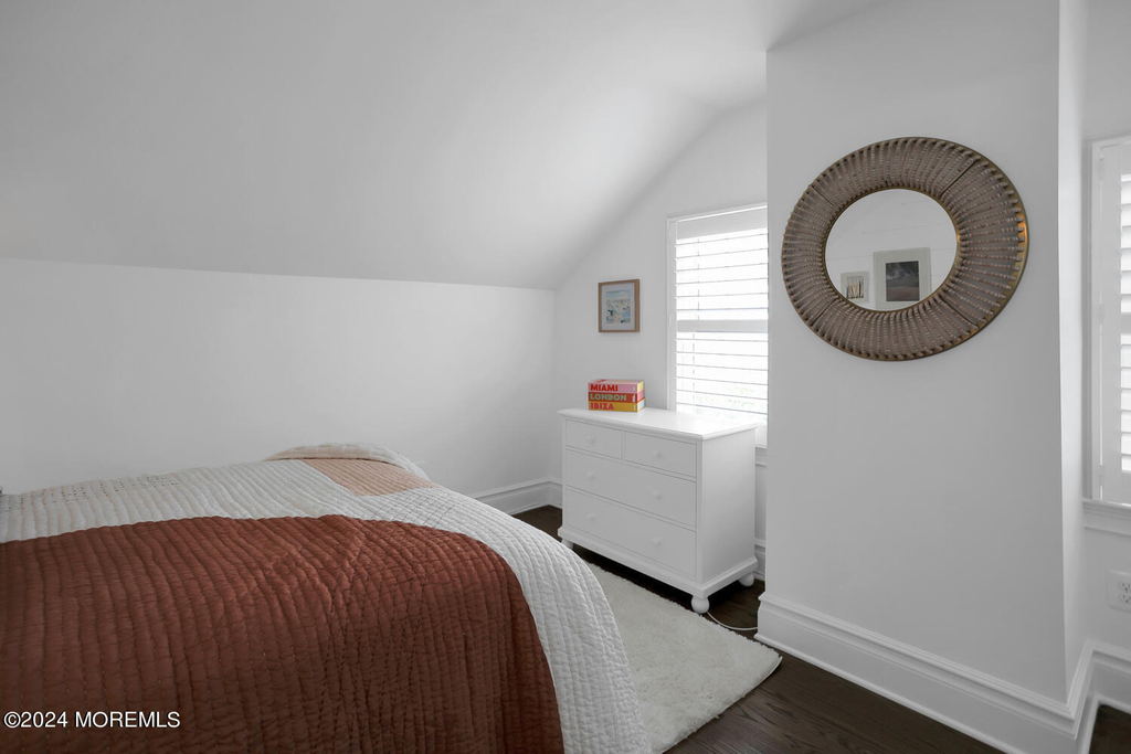 208 Neptune Place - Photo 36