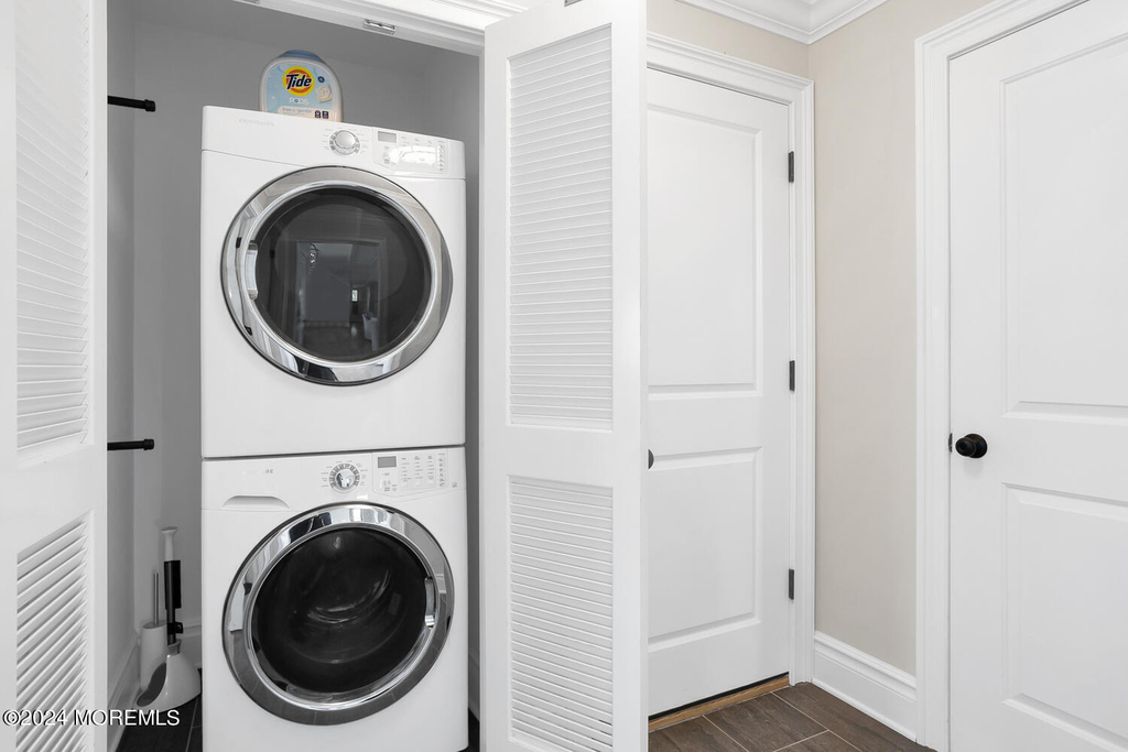 208 Neptune Place - Photo 14