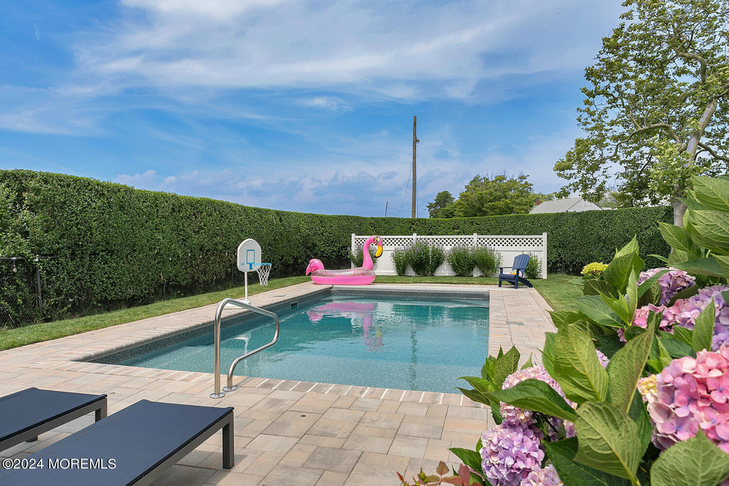 208 Neptune Place - Photo 58