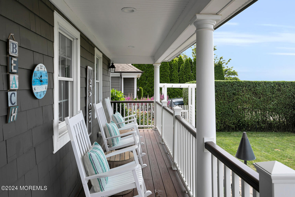 208 Neptune Place - Photo 47