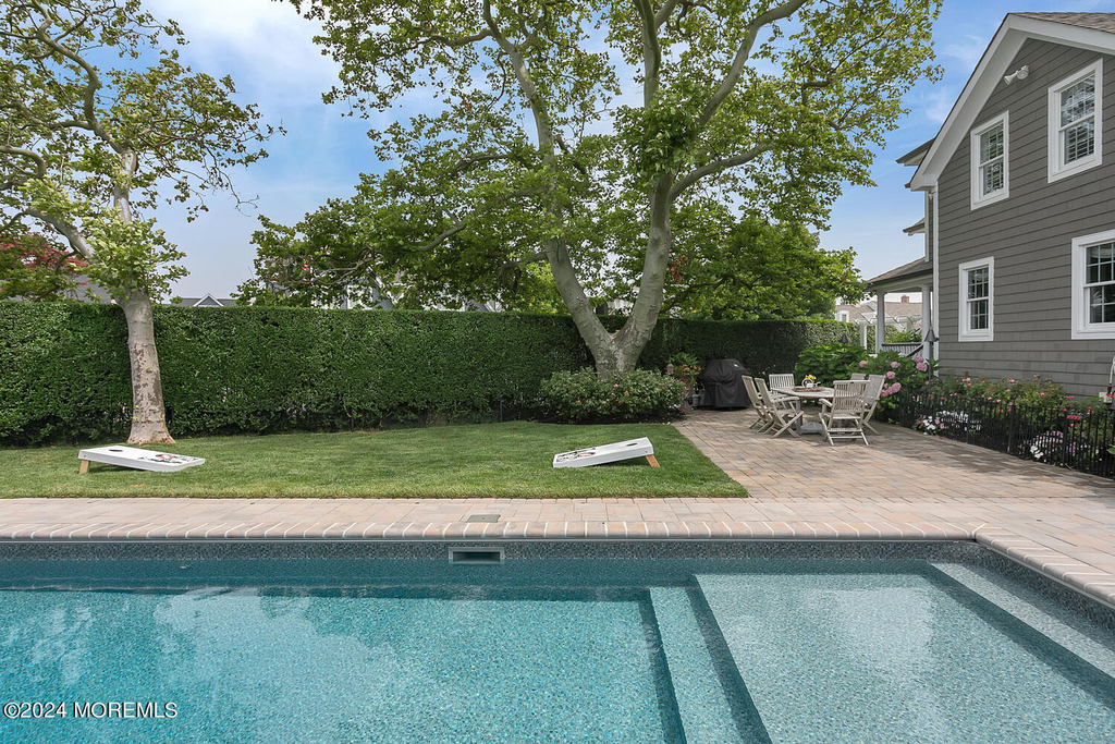 208 Neptune Place - Photo 54