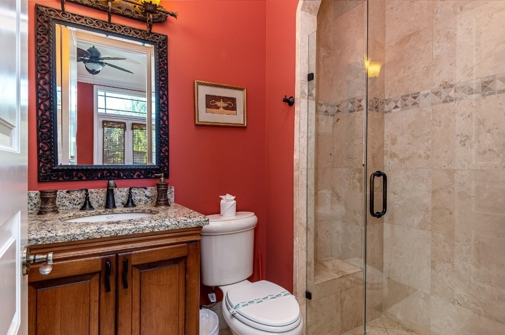 580 Admirals Way - Photo 16