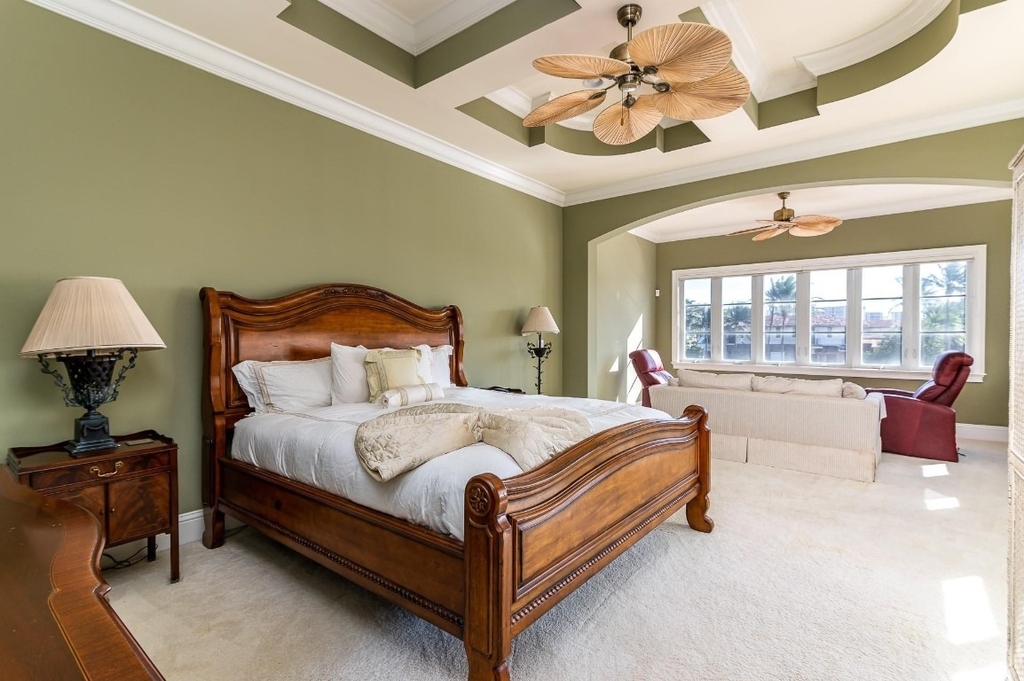 580 Admirals Way - Photo 9