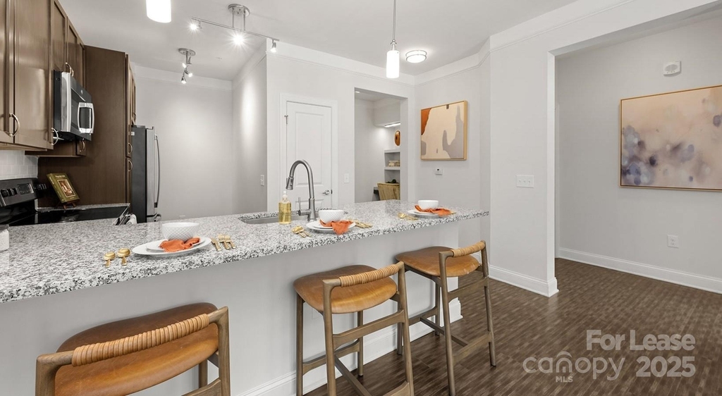 10624 Parrish Street - Photo 35