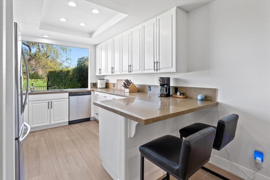 38 Pine Valley Drive - Photo 4