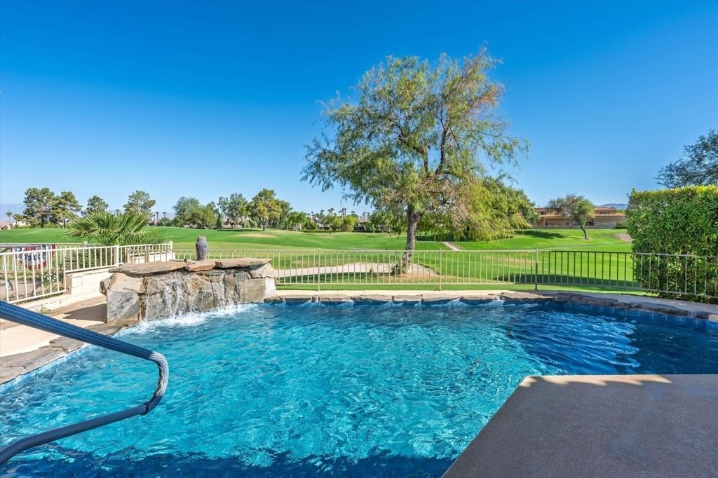 38 Pine Valley Drive - Photo 16