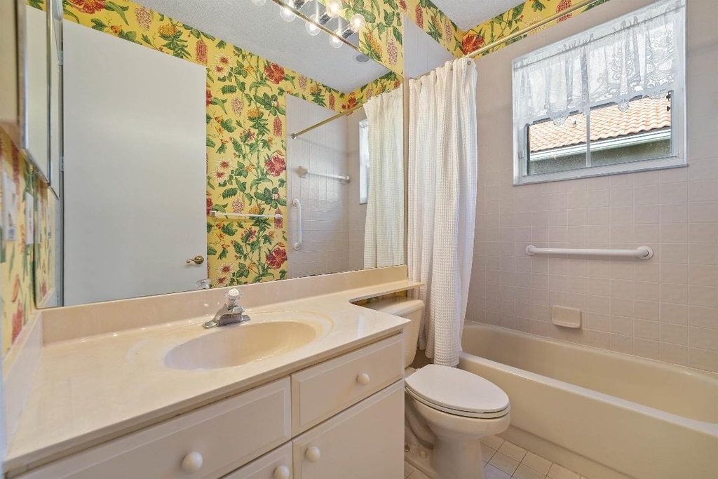 10860 Fairmont Village Drive - Photo 28