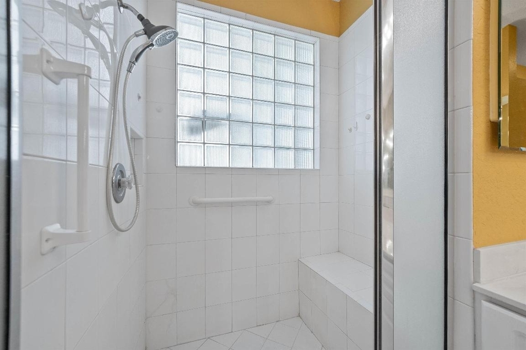 10860 Fairmont Village Drive - Photo 24
