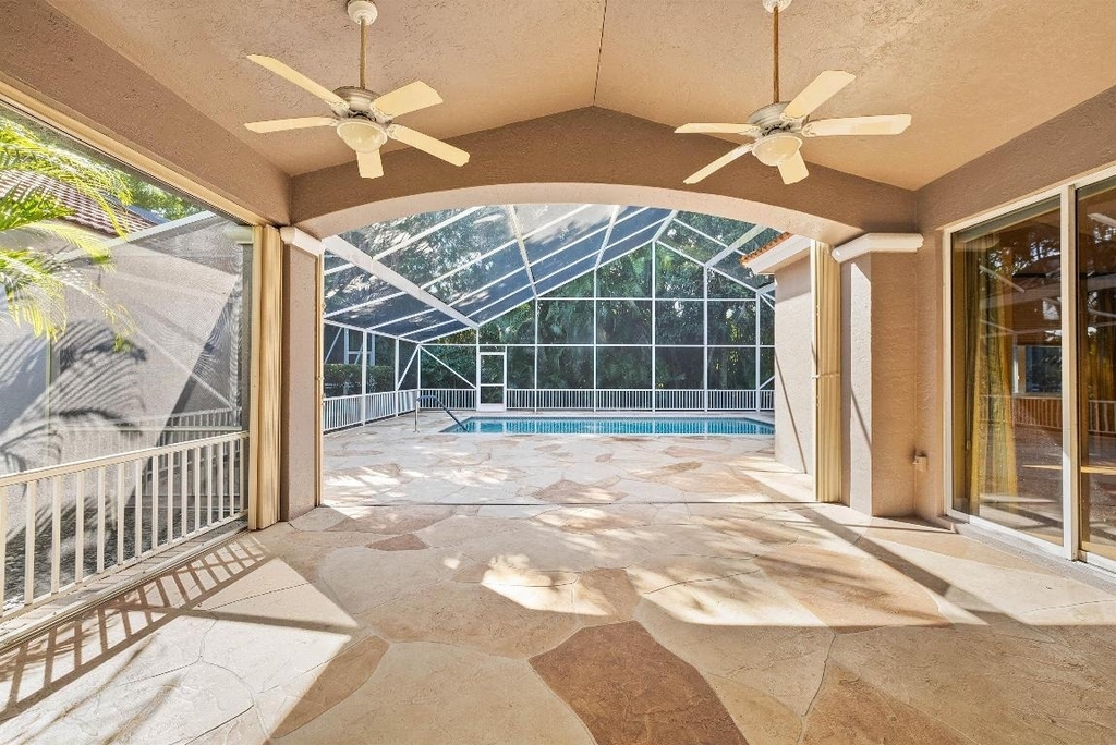 10860 Fairmont Village Drive - Photo 33