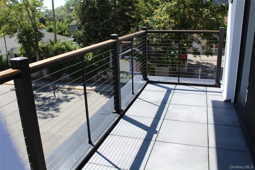 331 E Main Street - Photo 4