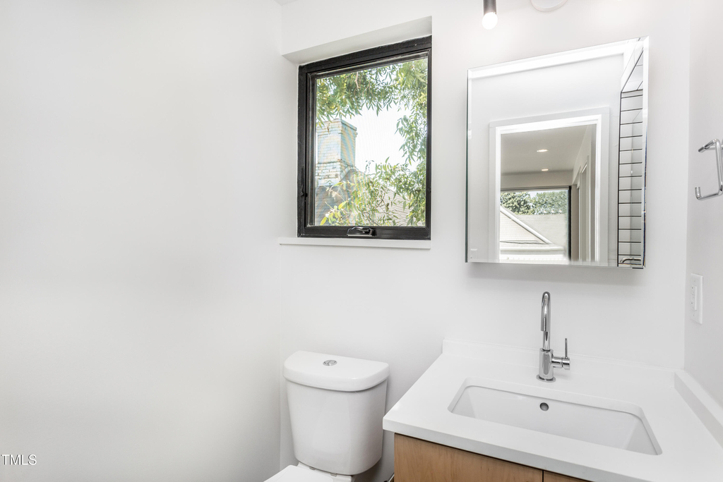 123 Idlewild Avenue - Photo 16