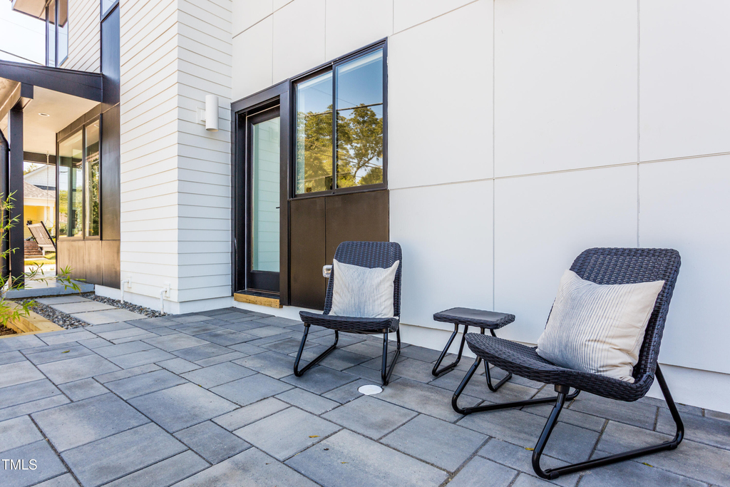 123 Idlewild Avenue - Photo 9