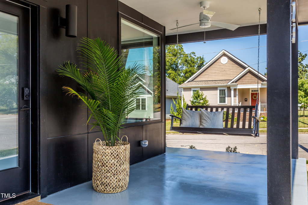 123 Idlewild Avenue - Photo 2