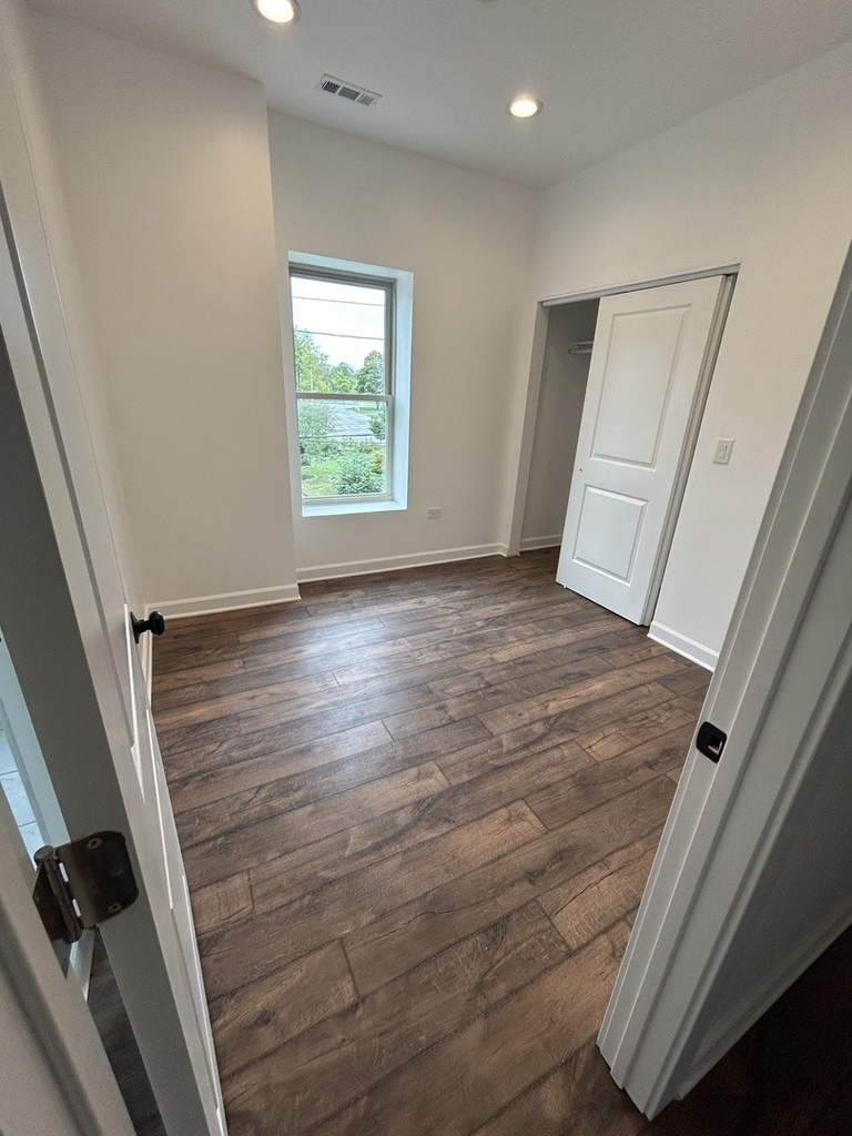 6016 S Saint Lawrence Avenue - Photo 13