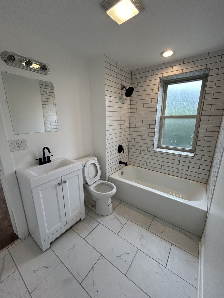 6016 S Saint Lawrence Avenue - Photo 8