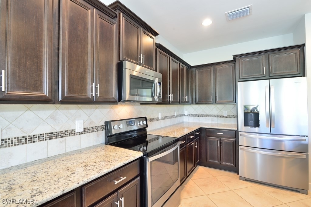 10271 Glastonbury Circle - Photo 9