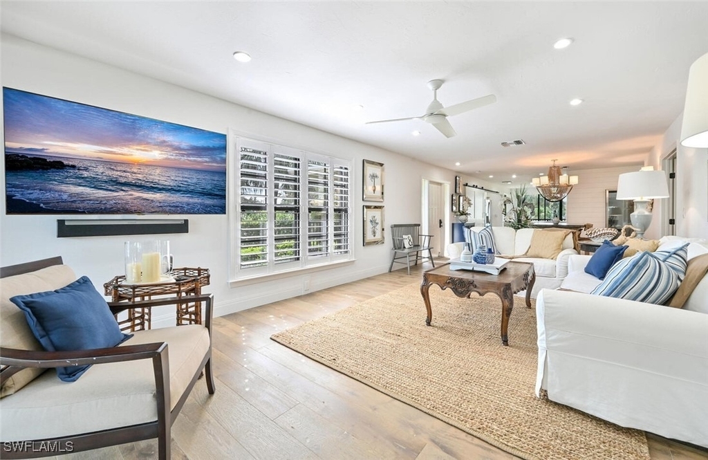 3105 Riviera Drive - Photo 6