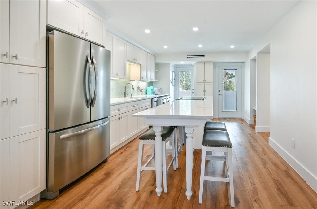 250 7th Avenue S - Photo 6