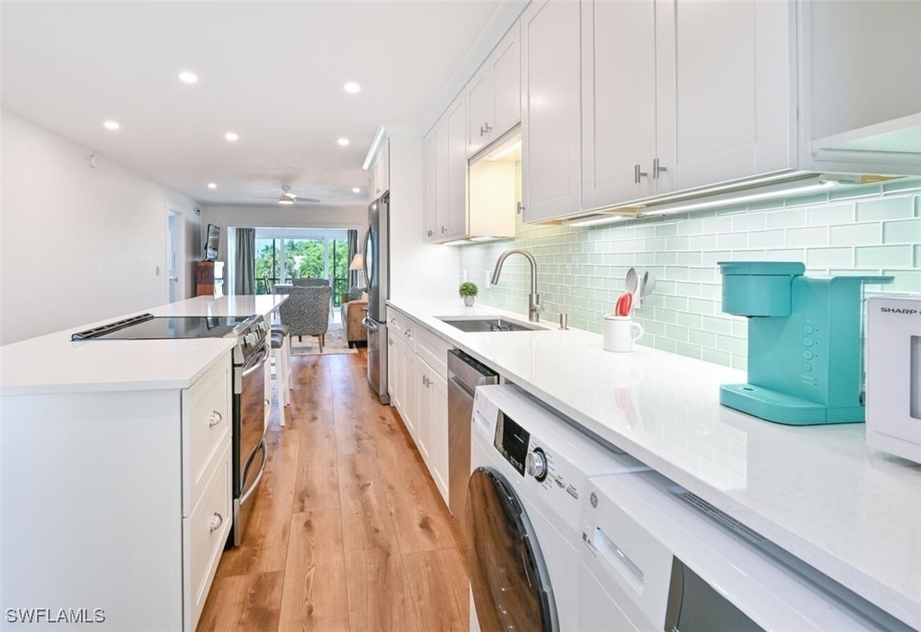 250 7th Avenue S - Photo 4