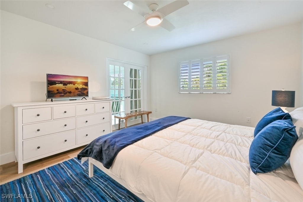 250 7th Avenue S - Photo 12