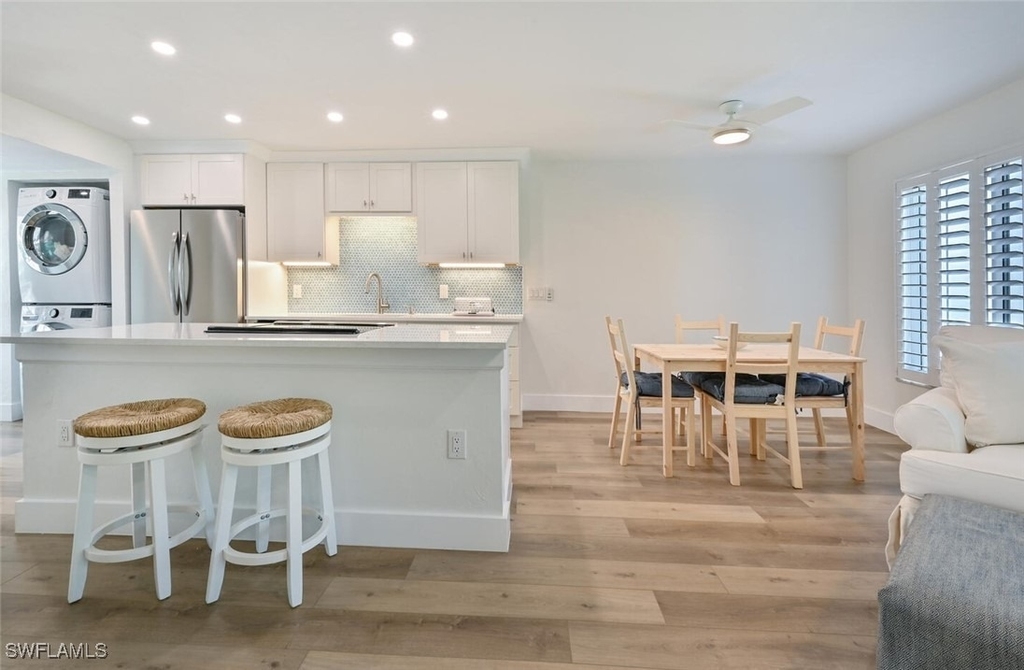 250 7th Avenue S - Photo 6