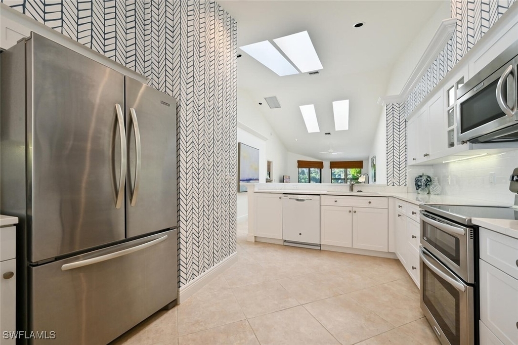 6631 Trident Way - Photo 14