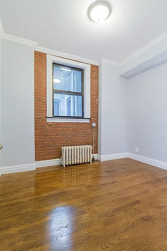 68 Clinton Street - Photo 0