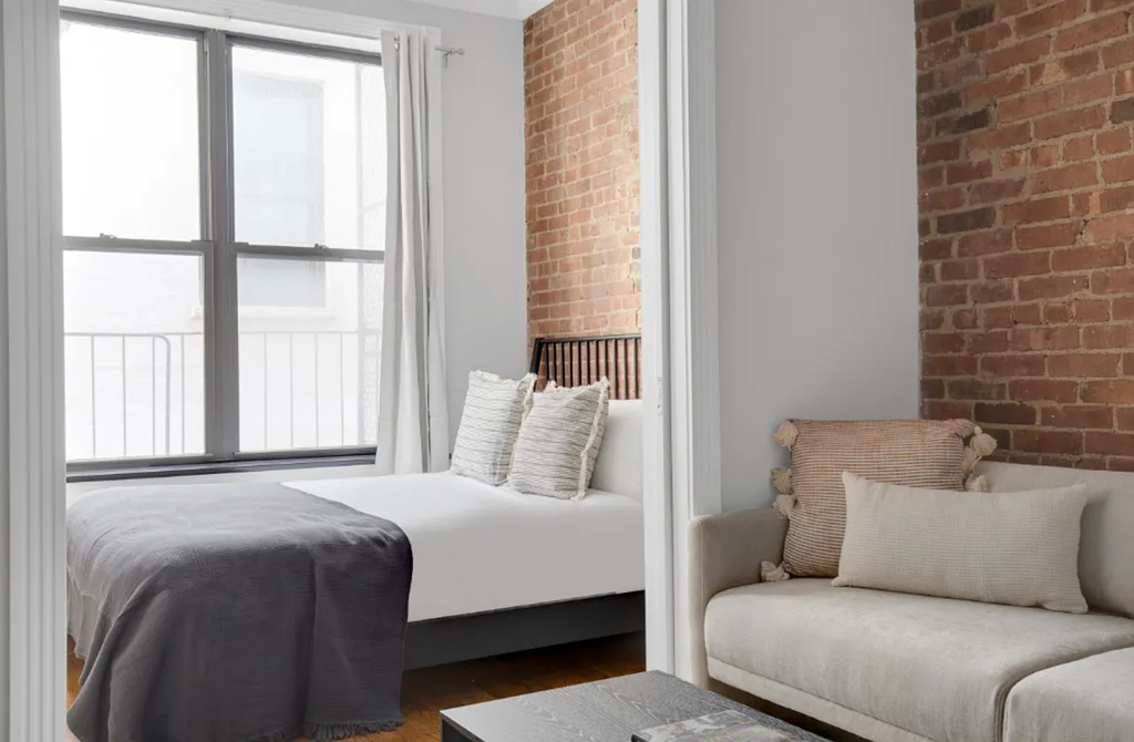 345 West 53rd Street - Photo 1