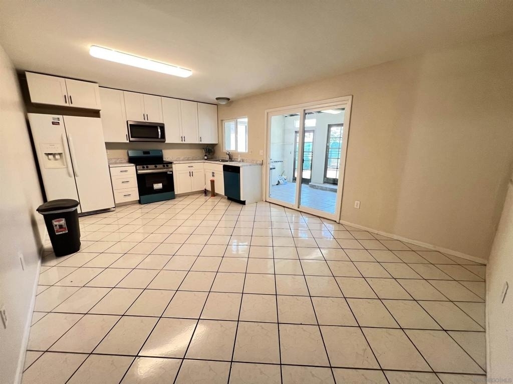 8181 Jade Coast Rd - Photo 9