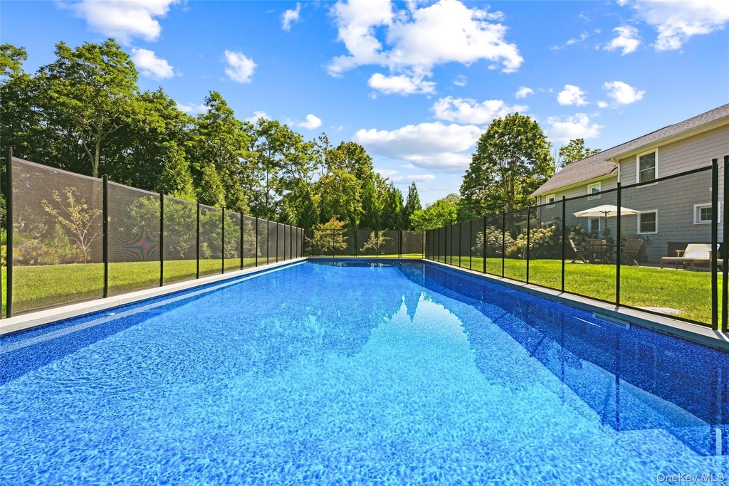 148 Montauk Highway - Photo 19