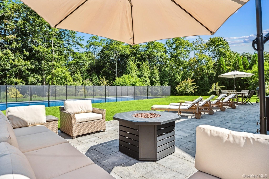 148 Montauk Highway - Photo 20