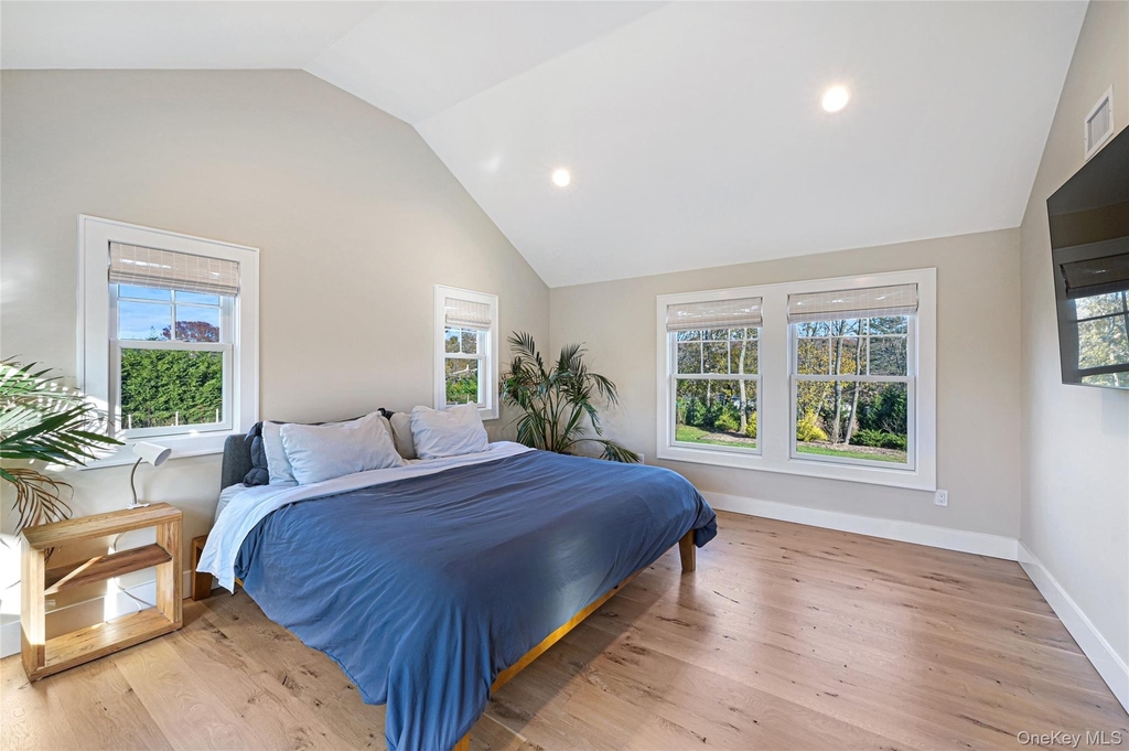 148 Montauk Highway - Photo 13