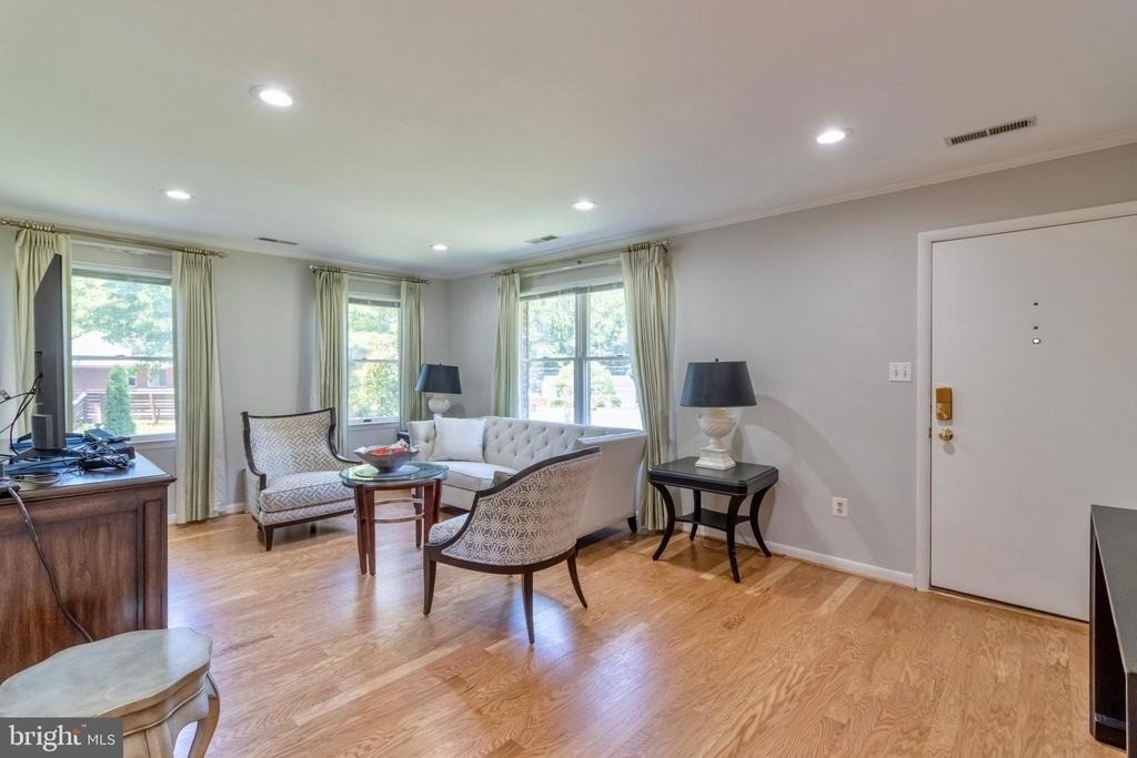 7613 Hamlet Street - Photo 1