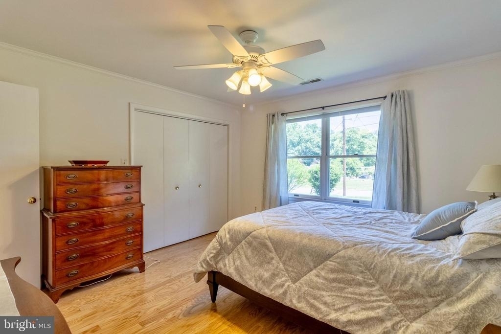7613 Hamlet Street - Photo 6