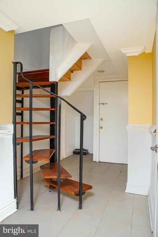 265 S 9th Street - Photo 9