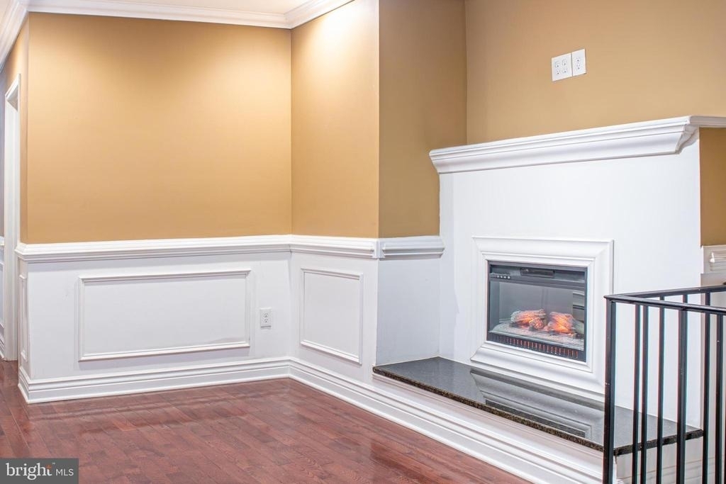265 S 9th Street - Photo 3
