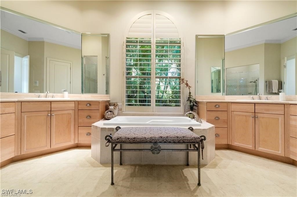 4252 Sanctuary Way - Photo 14