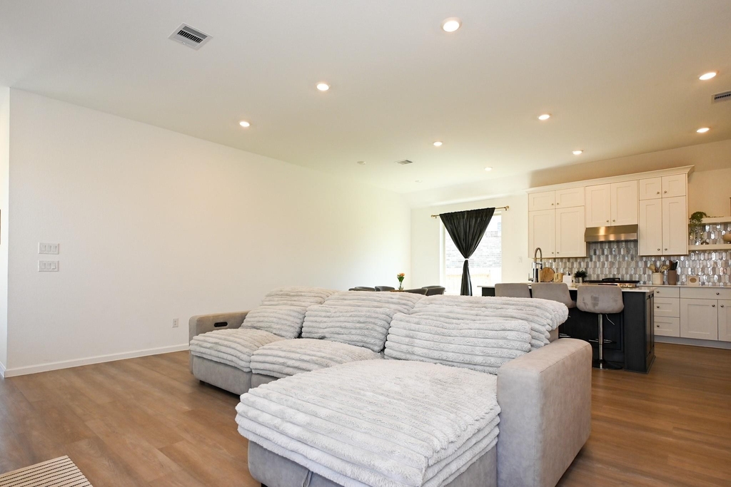 3057 Pensacola Drive - Photo 23