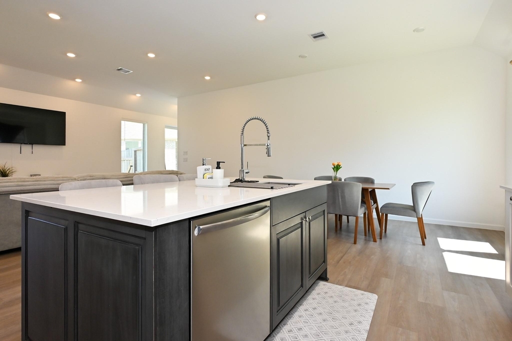 3057 Pensacola Drive - Photo 20