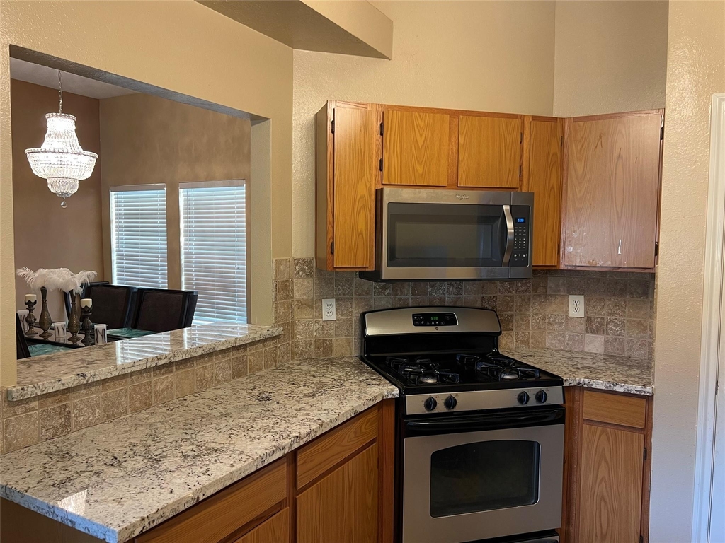 22814 Tree House Lane - Photo 6