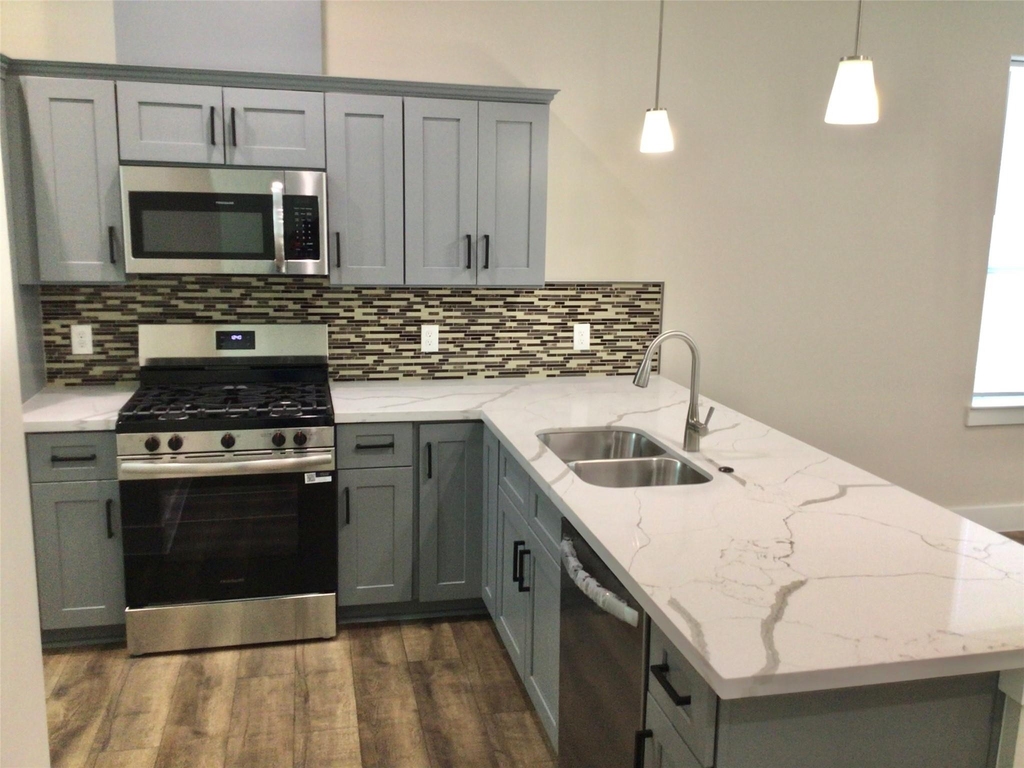 2109 Marnel Road - Photo 1